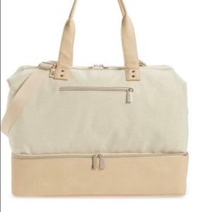 Beis Overnight Weekender Bag